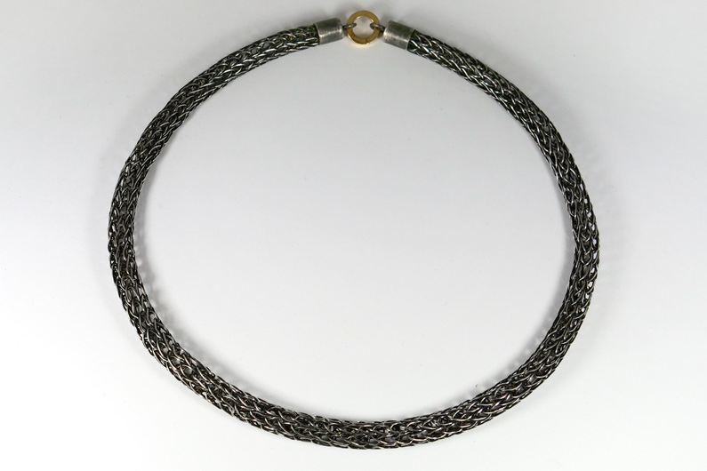 Rustikale Strickkette aus Silber