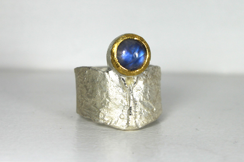 <br />
<b>Warning</b>:  Undefined property: stdClass::$img_alt_tag in <b>/var/www/virtual/galerie-bachperle.de/htdocs/modules/mod_uk_grid/tmpl/default.php</b> on line <b>64</b><br />
